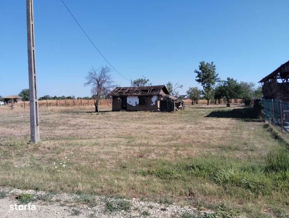 Teren 3829mp, intravilan, com Rociu, utilitati