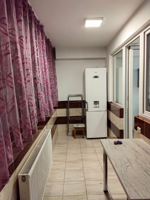 Inchiriez Apartament in Militari Residence