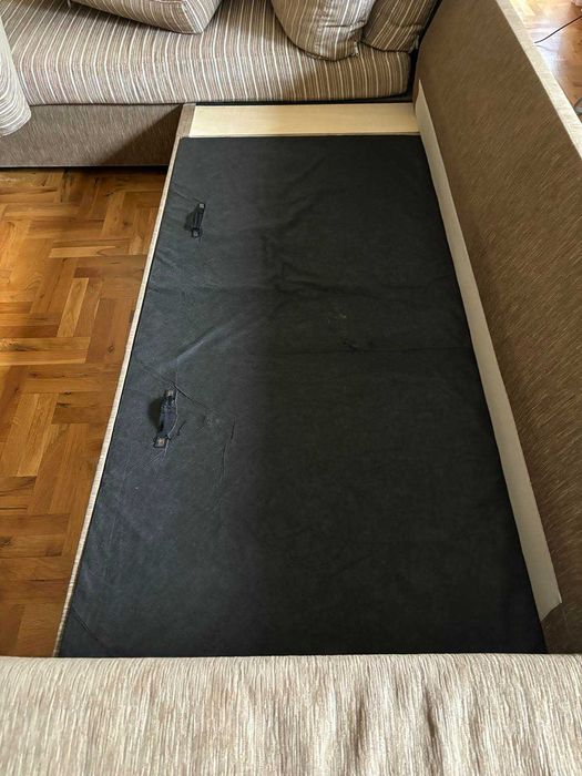 Продавам диван - ъглов, разтегателен