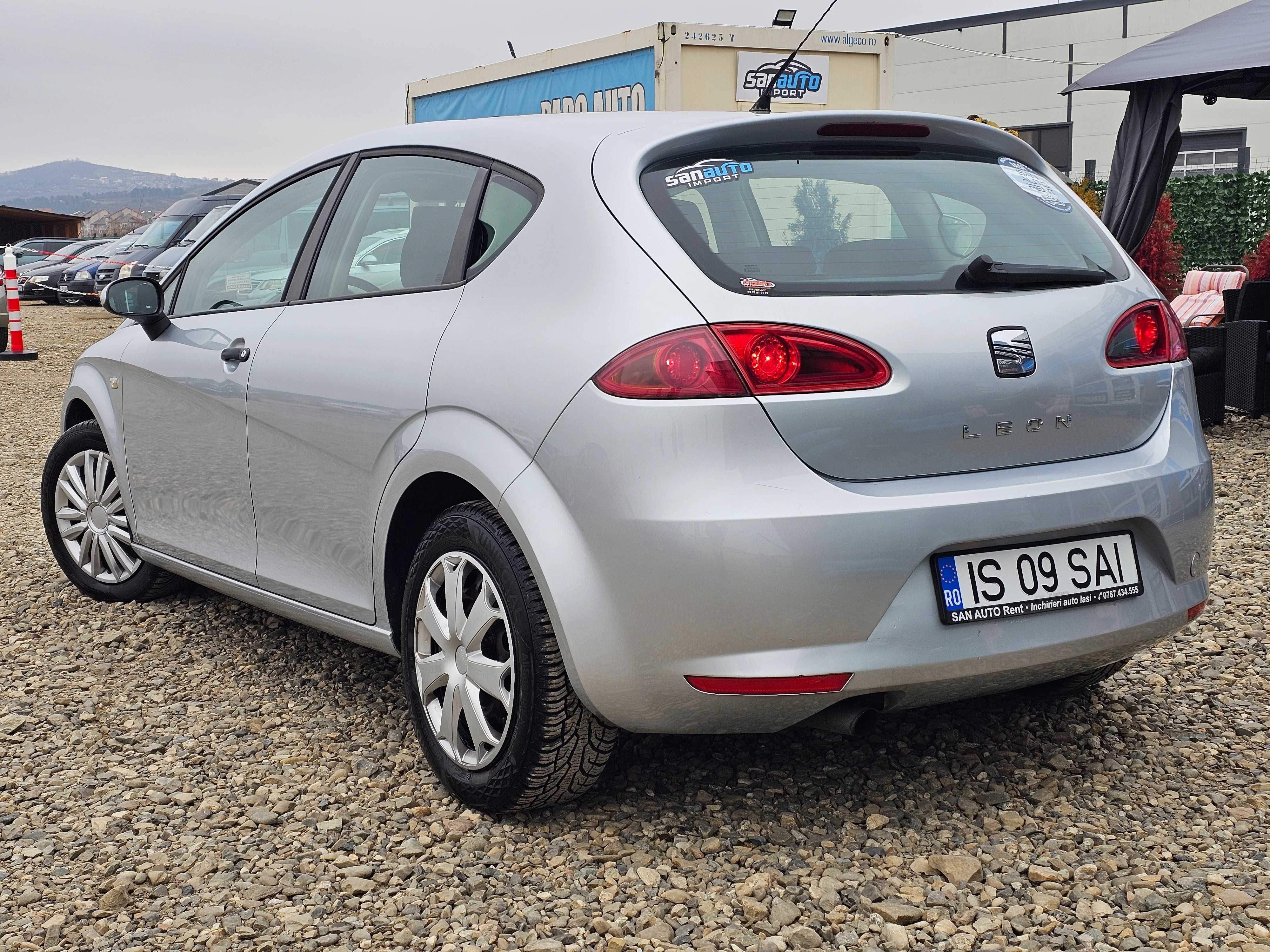 Inchirieri auto Iasi / Seat Leon / Rent a car