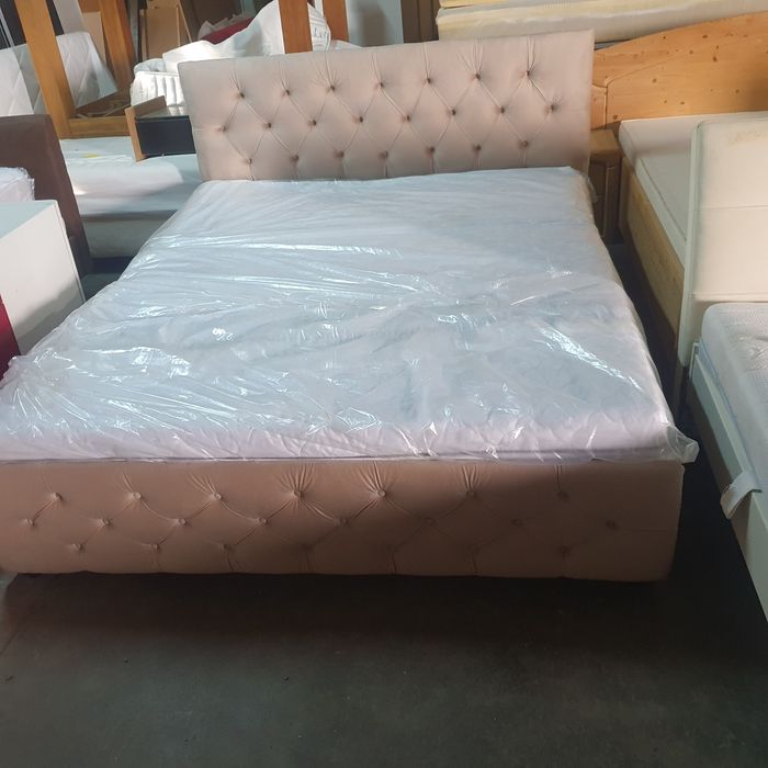 Pat dormitor tapițat 1,60m/2m +saltea
