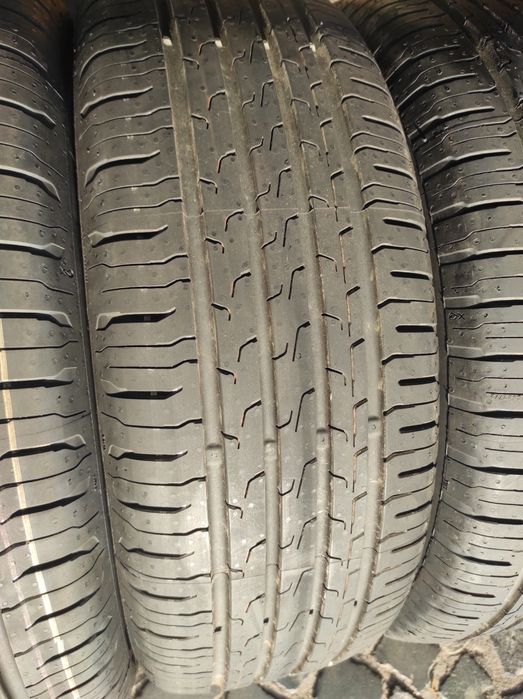 205/60/16 Continental 4бр нови