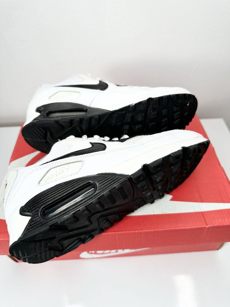 Nike Air Max 90 ( 38) Маратонки
