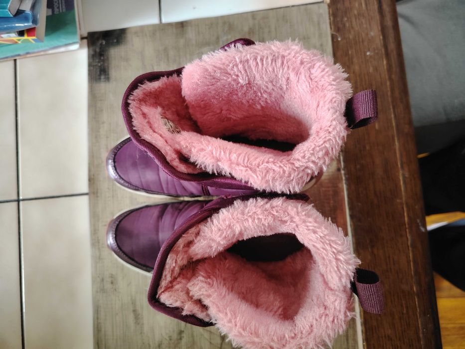 Два чифта детски ботуши/апрески 35 номер