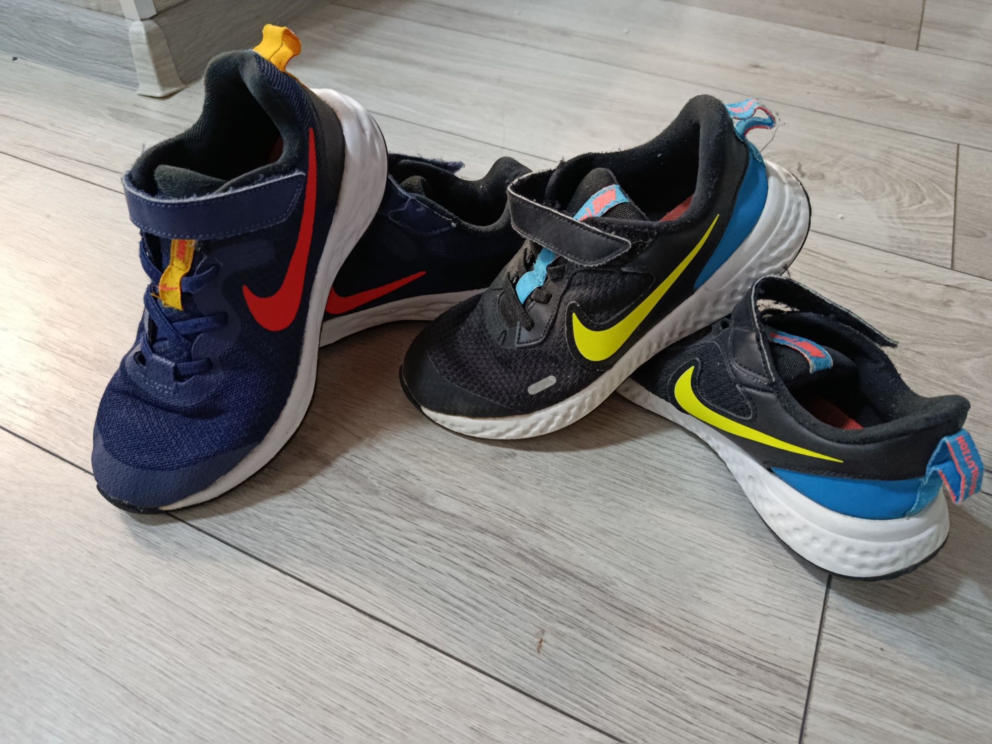 Маратонки Nike, Adidas - номер 32, 33
