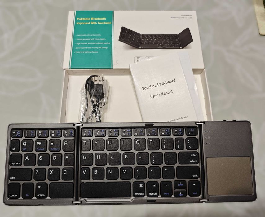 Lenovo Yoga Smart Tab модел YT-X705L Таблет + клавиатура с мишка