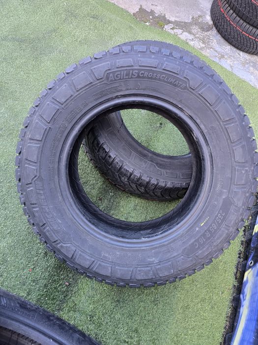 235.65.16c 2x michelin 2x hankook m+s