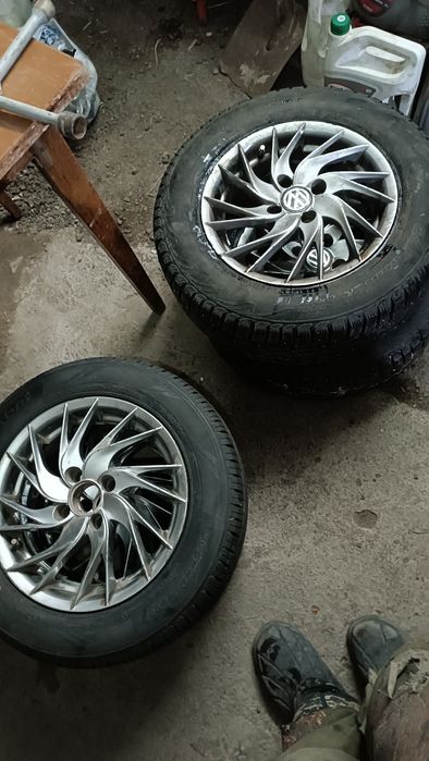Продам диски с шинами