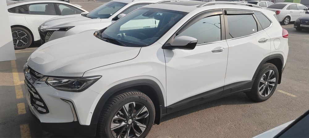 Продаётся Tracker premier turbo