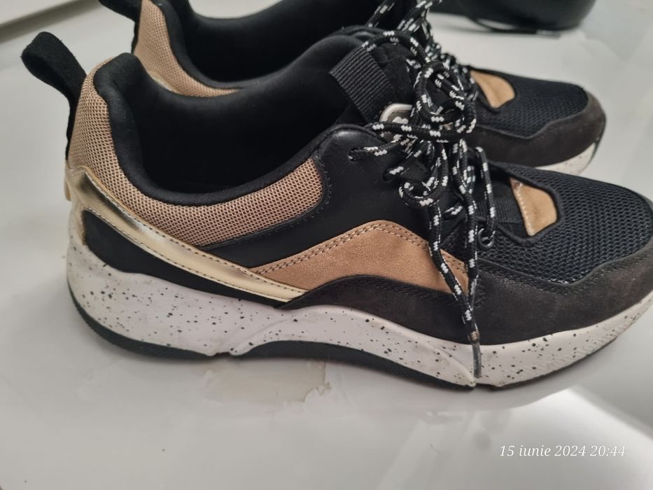 Vând pantofi spot, damă, mărimea 40