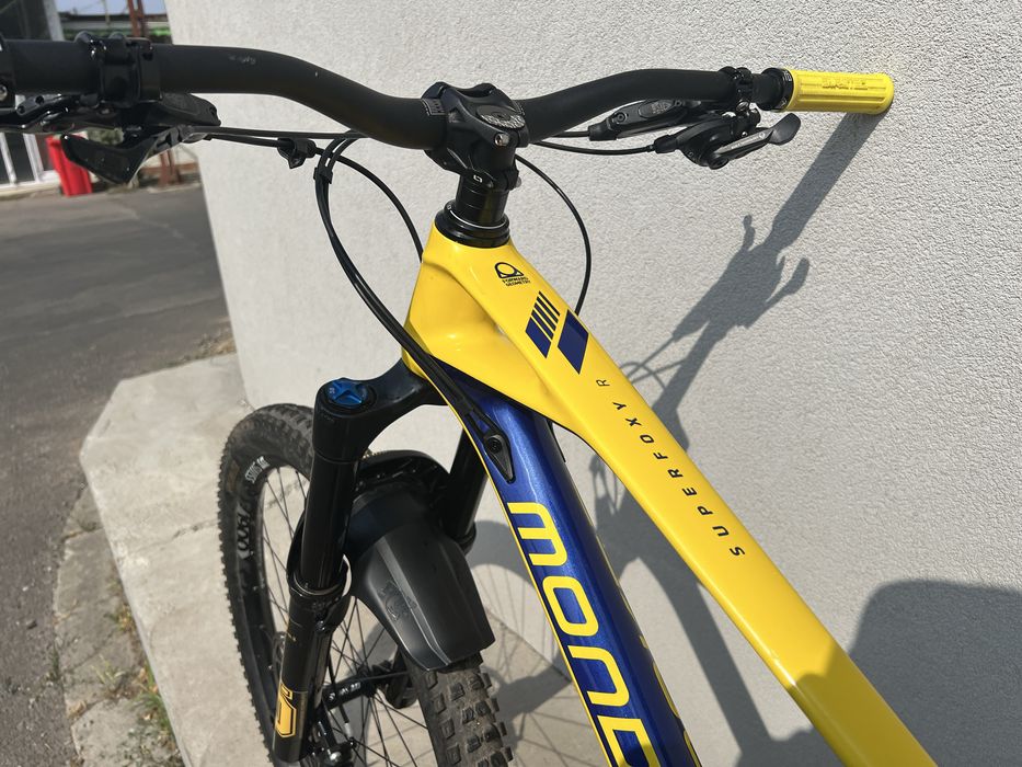 Bicicleta Mondraker superfoxy carbon R ohlins sram x01 fox