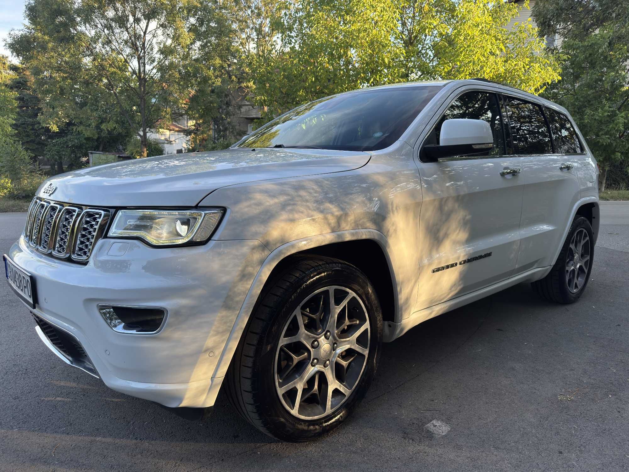 Jeep Grand Cherokee 2019, 3.0 дизел, 250кс