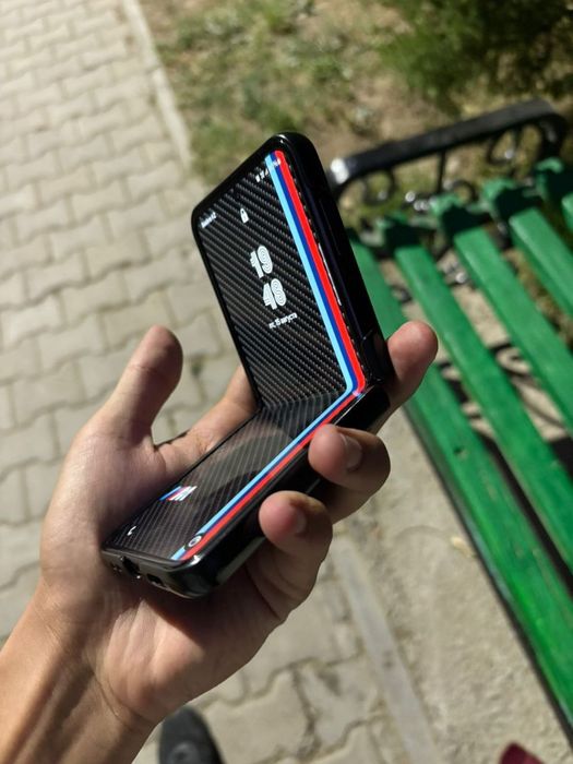 Samsung Z flip 4 256gb