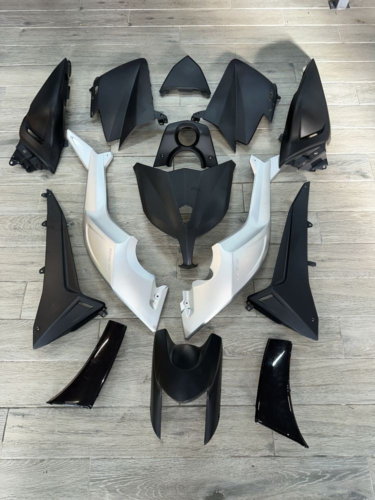 Yamaha T-Max 530 спойлери