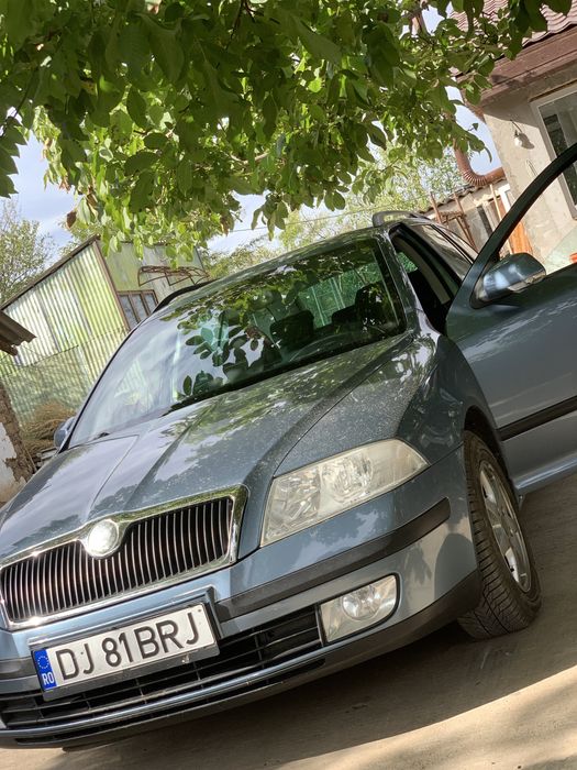 Vand sau schimb Skoda octavia 2 (AUTOMAT DSG)