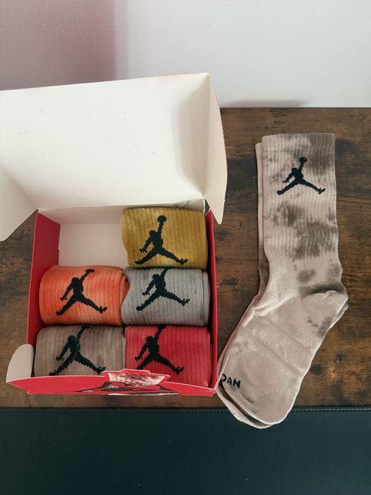 Sosete lungi JORDAN noi
