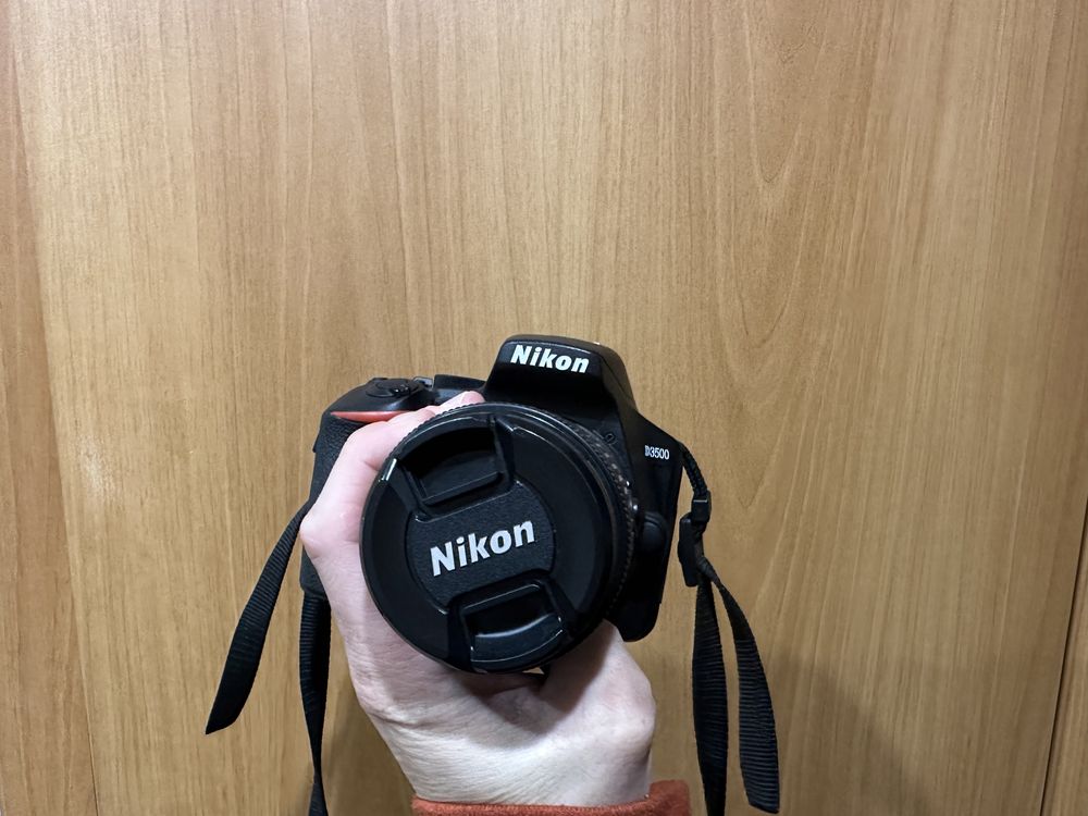 Nikon D3500 продаю! Состояние НОВОГО!