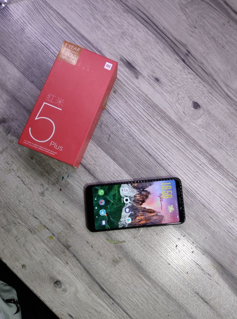 Продам телефон ми 5 Plus