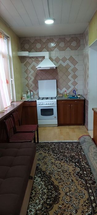 Аренда  Срочно  ул Нукус  Госпиталка  ориентир Макро  2/4/9 мебель тех