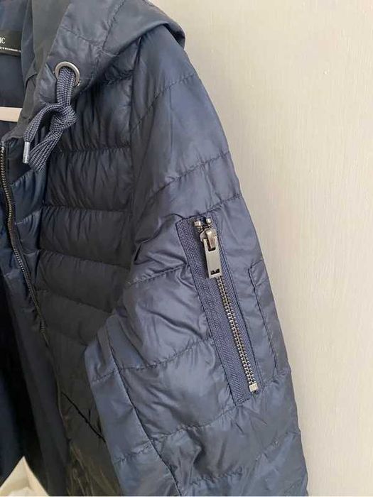 Geaca ZARA cu pene Jacheta Albastru inchis Geaca matlasata Dama S