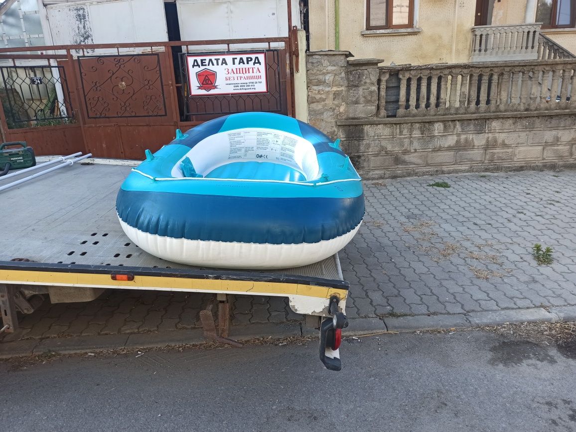 Надуваема лодка Crivit- 260кг,  ( 230x 134 , вътрешно 170х 70см))