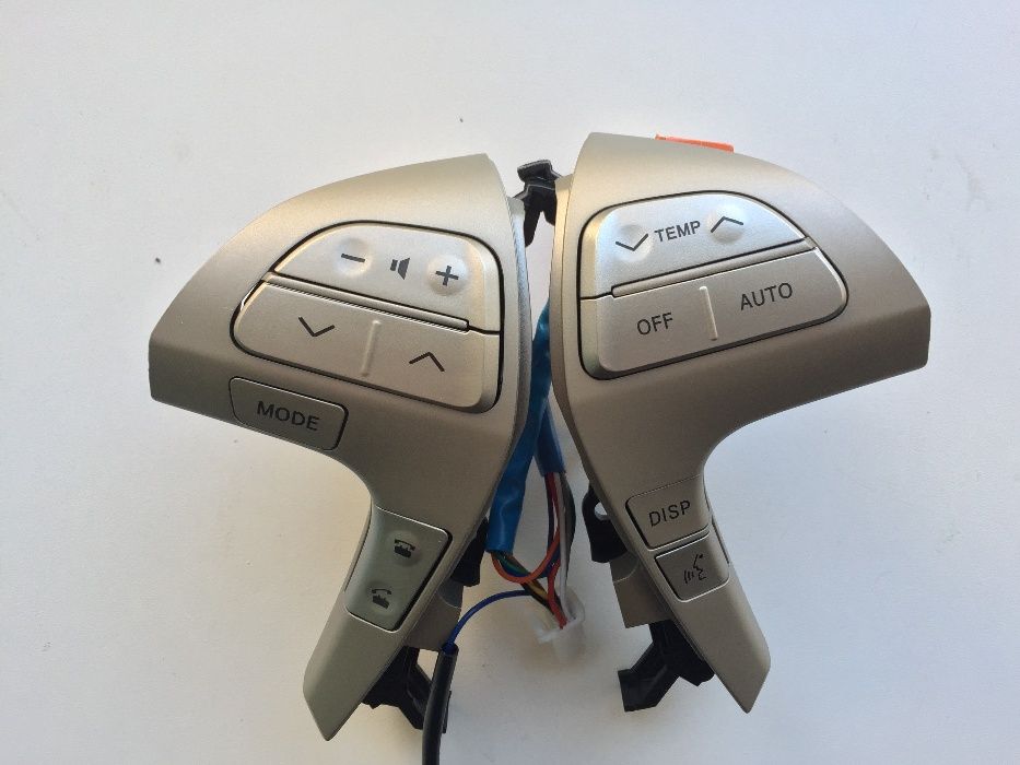 Кнопки мультируля Тойота(Toyota Camry 40) в петропавловске