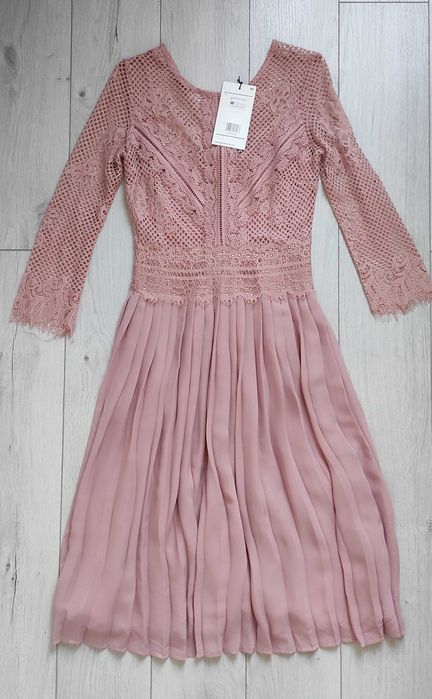 Официална рокля Medicine с етикет