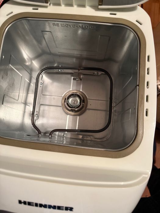 Хлебопекарна  Heinner 700W – 12 програми