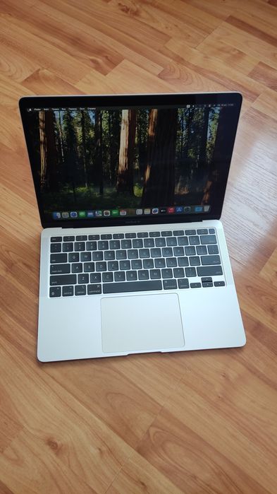 Apple MacBook Air M1