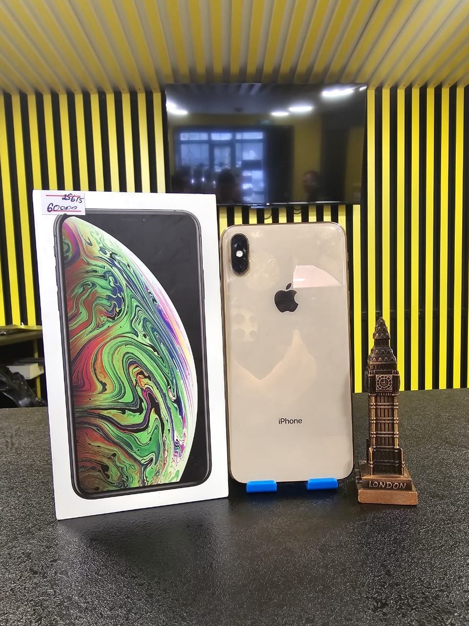 Iphone XS max; 256гб, Kaspi Red