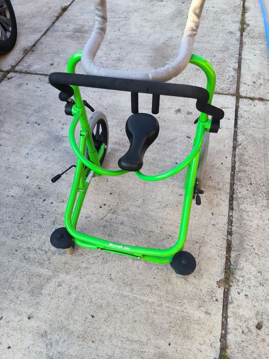 Cadru de mers pentru copii