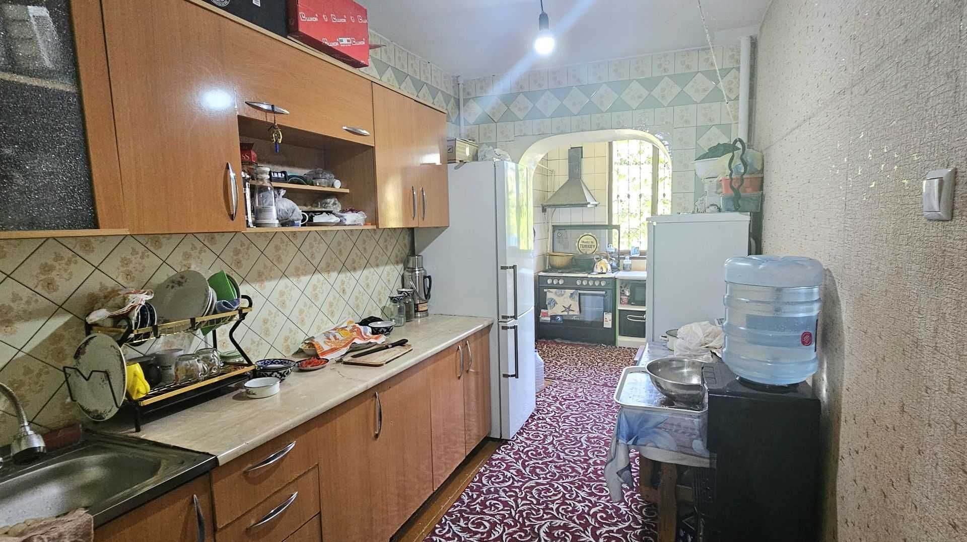 Продаётся квартира 5/2/4 91 м².Ориентир Рынок Гвардейская (J2418)