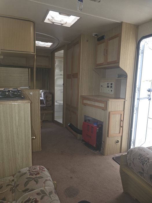 Vand Rulota Elddis