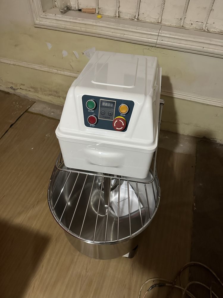 Duxovka 2 ko’zli 380 volt  va mishalka 15 kg xitoy yangi ishlamagan