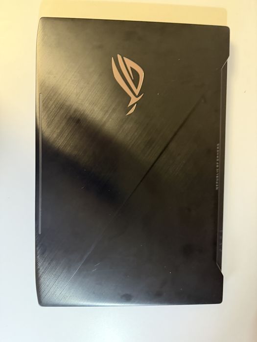 Laptop Asus ROG GL703GE