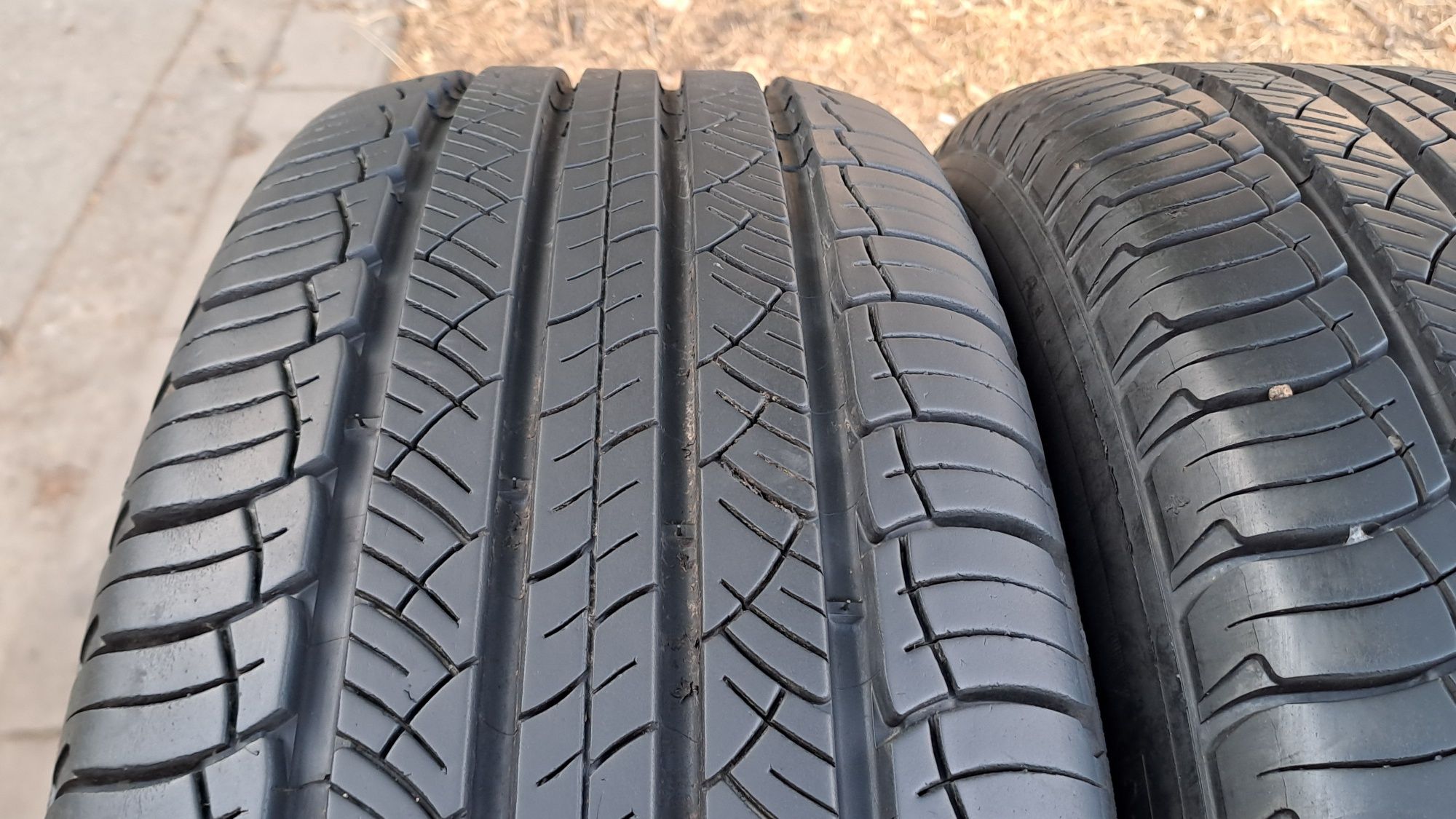 2бр. 215/60/17 Michelin Latitude Tour HP