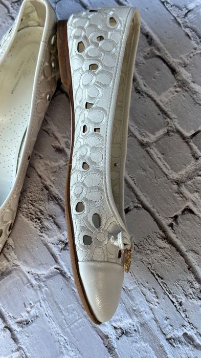 Балеринки Miss Blumarine 40 р.