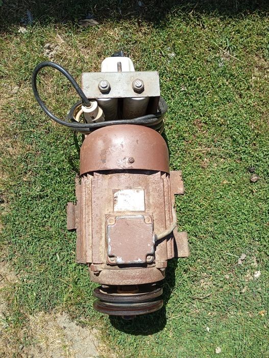 Masa de circula cu motor