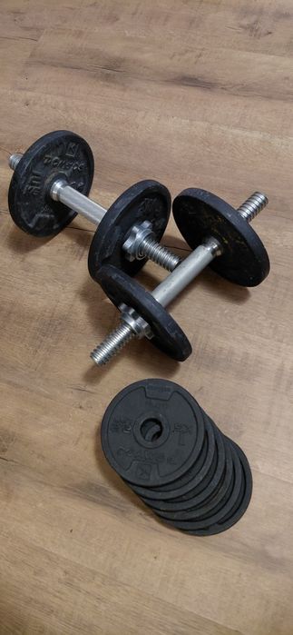 регулируеми дъмбелиПродавам регулируеми дъмбели – идеални за домашни т