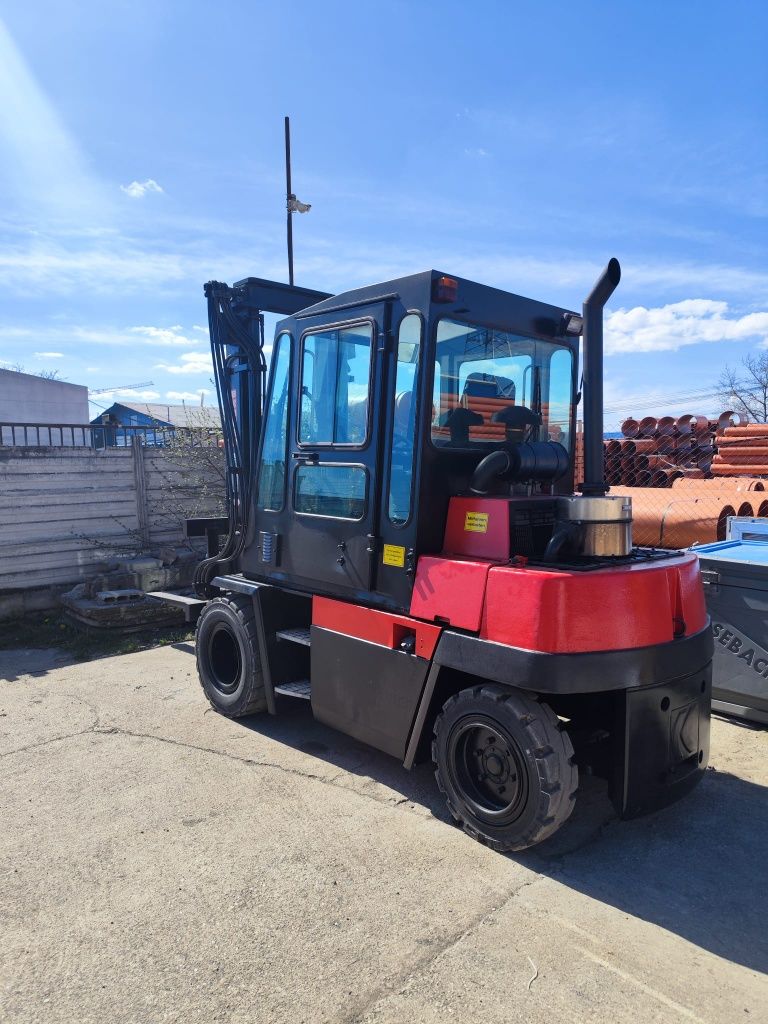 Stivuitor Diesel, marca Kalmar 5,5 /6 Tone