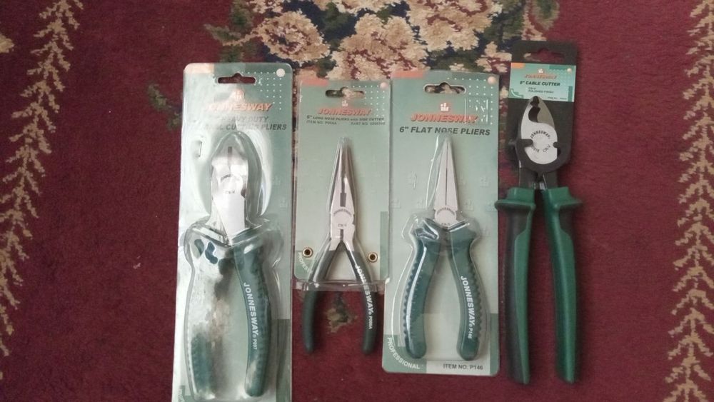 Jonnesway кусачки и плоскогубцы