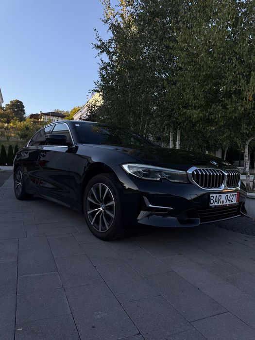 BMW Seria 3 BMW 318i Luxury Line 2022