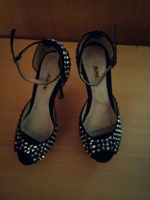 Sandale noi de ocazie cu platforma mas.36