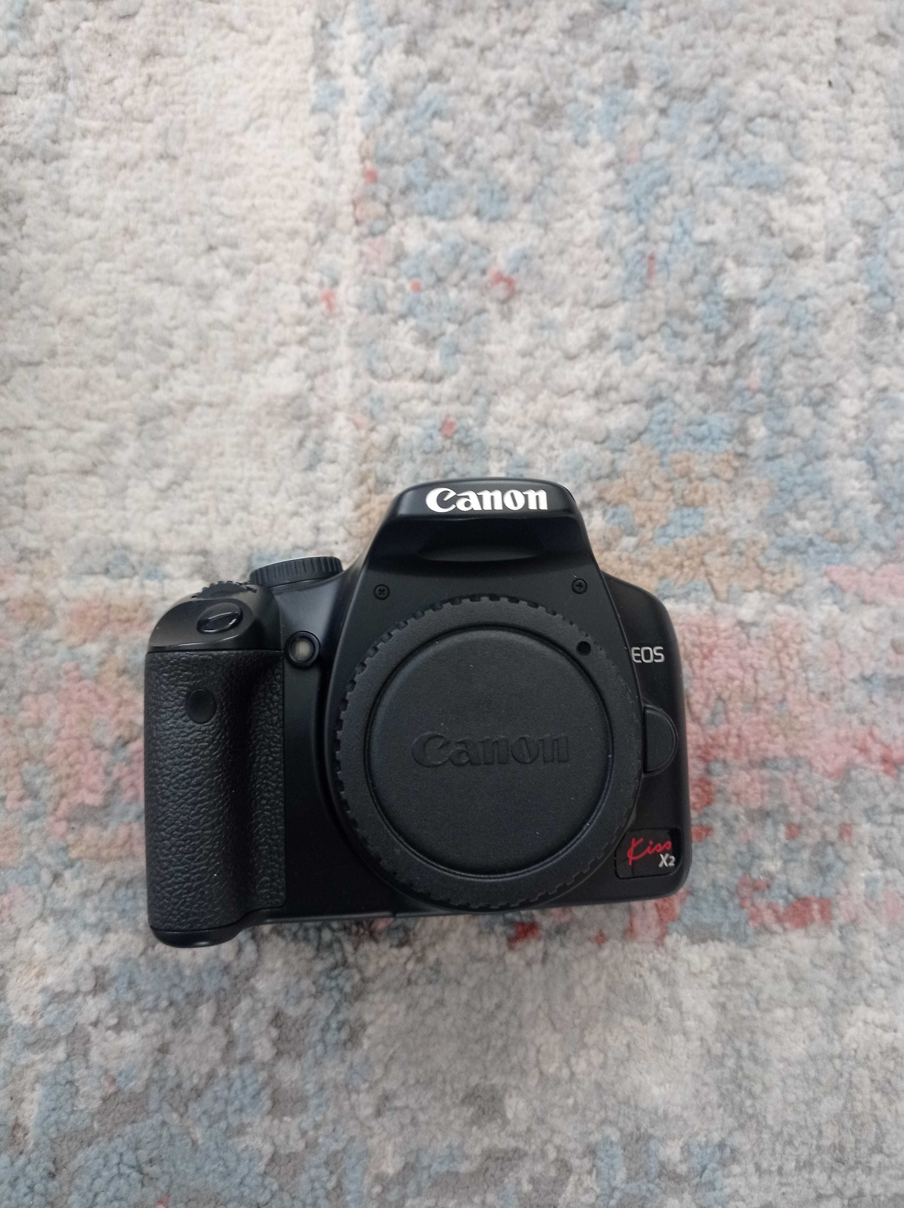 Фотоаппарат Canon EOS KissX2