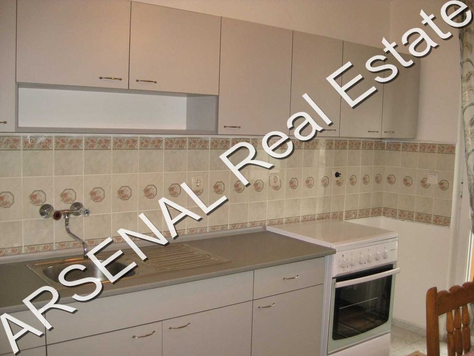 Дава се под наем Многостаен апартамент в София, Дианабад - 185 кв.м за 1000 € - Снимка #1