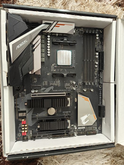 Ryzen 3600 + Gigabyte B450 Aorus pro wifi