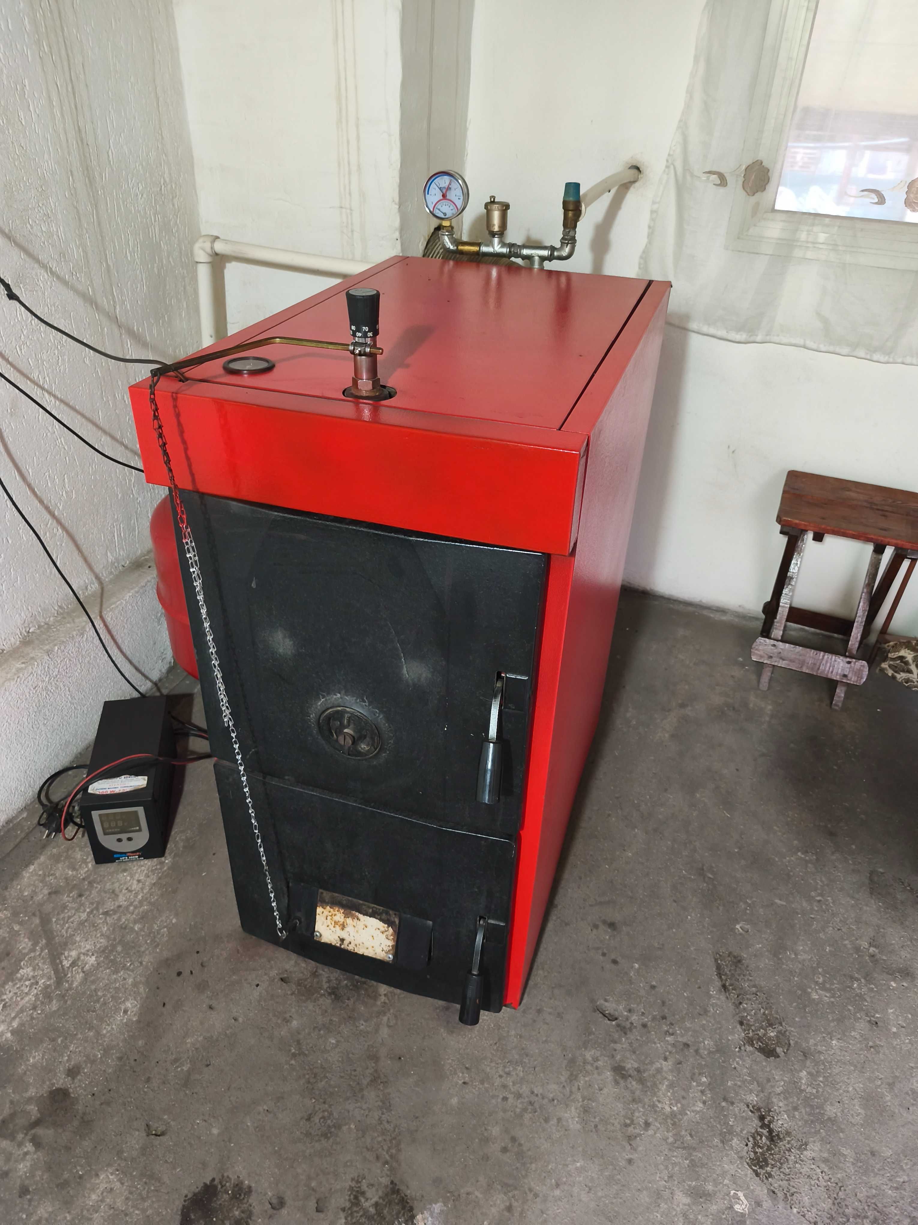 Centrala pe lemn și cărbune Dunatech 38 kw