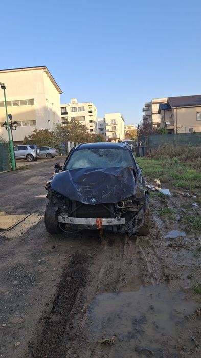 Bmx x3 2.0 xdrive avariat