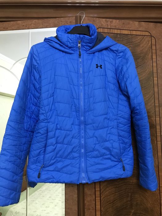 Куртка Under Armour оригинал р.42