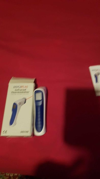 termometru cu infrarosu